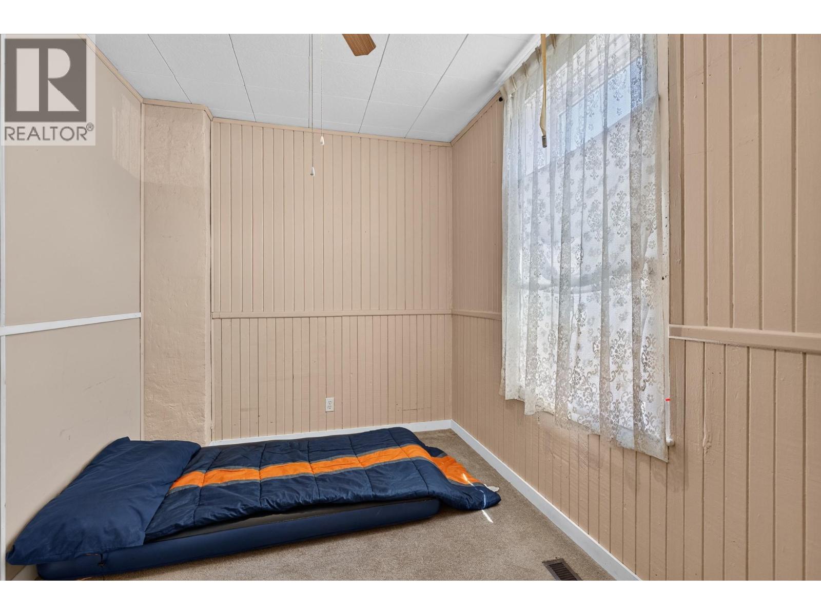 403 Howard Avenue - 21