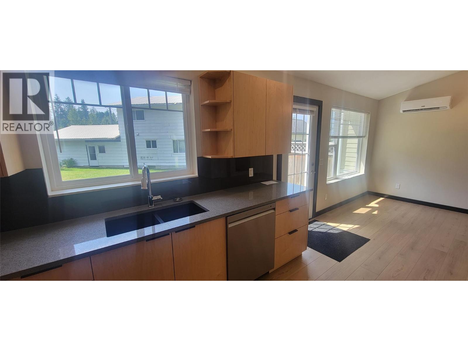 #3 611 Casley Court - Image 10