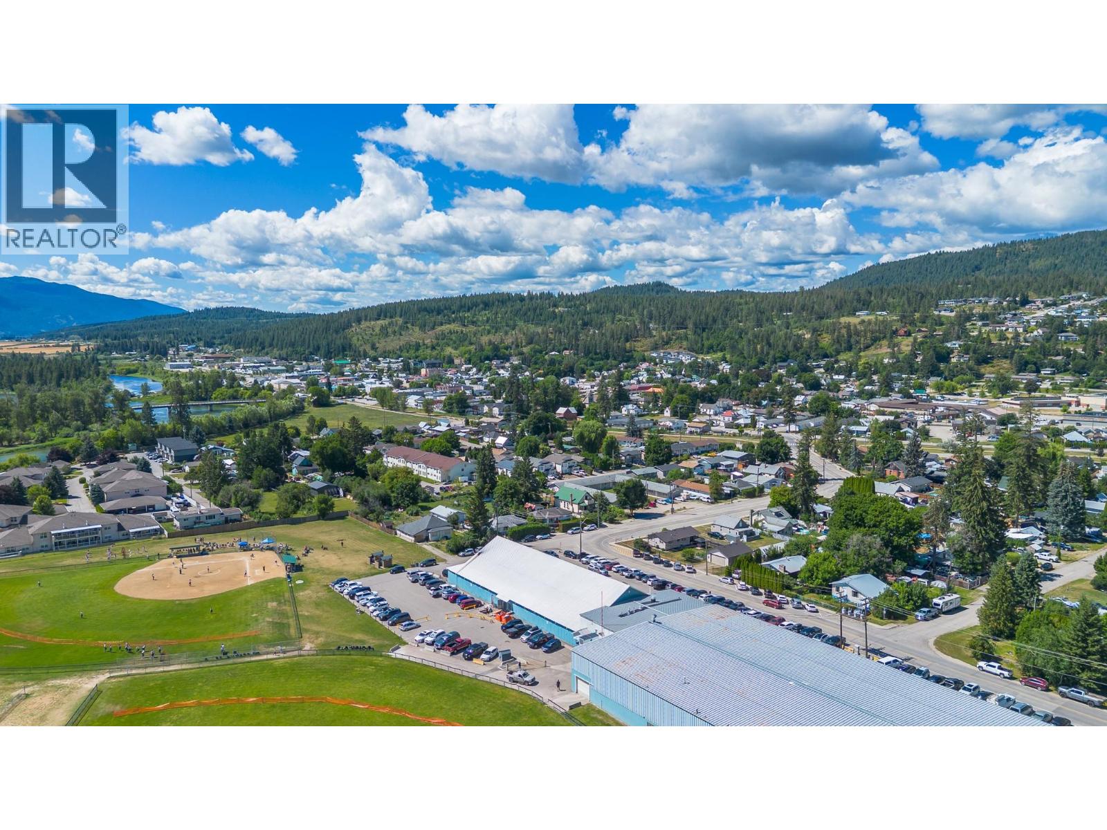 403 Howard Avenue - 52