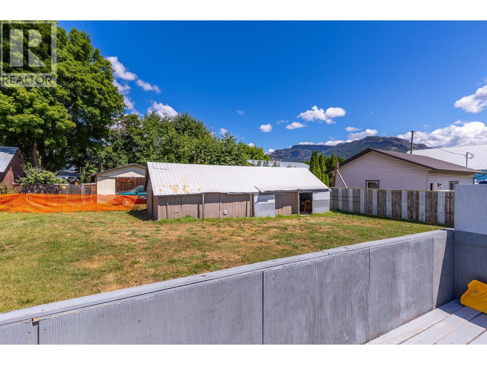 403 Howard Avenue - 45