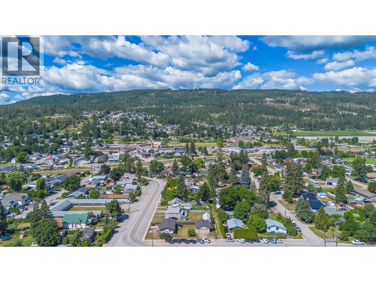 403 Howard Avenue - 53