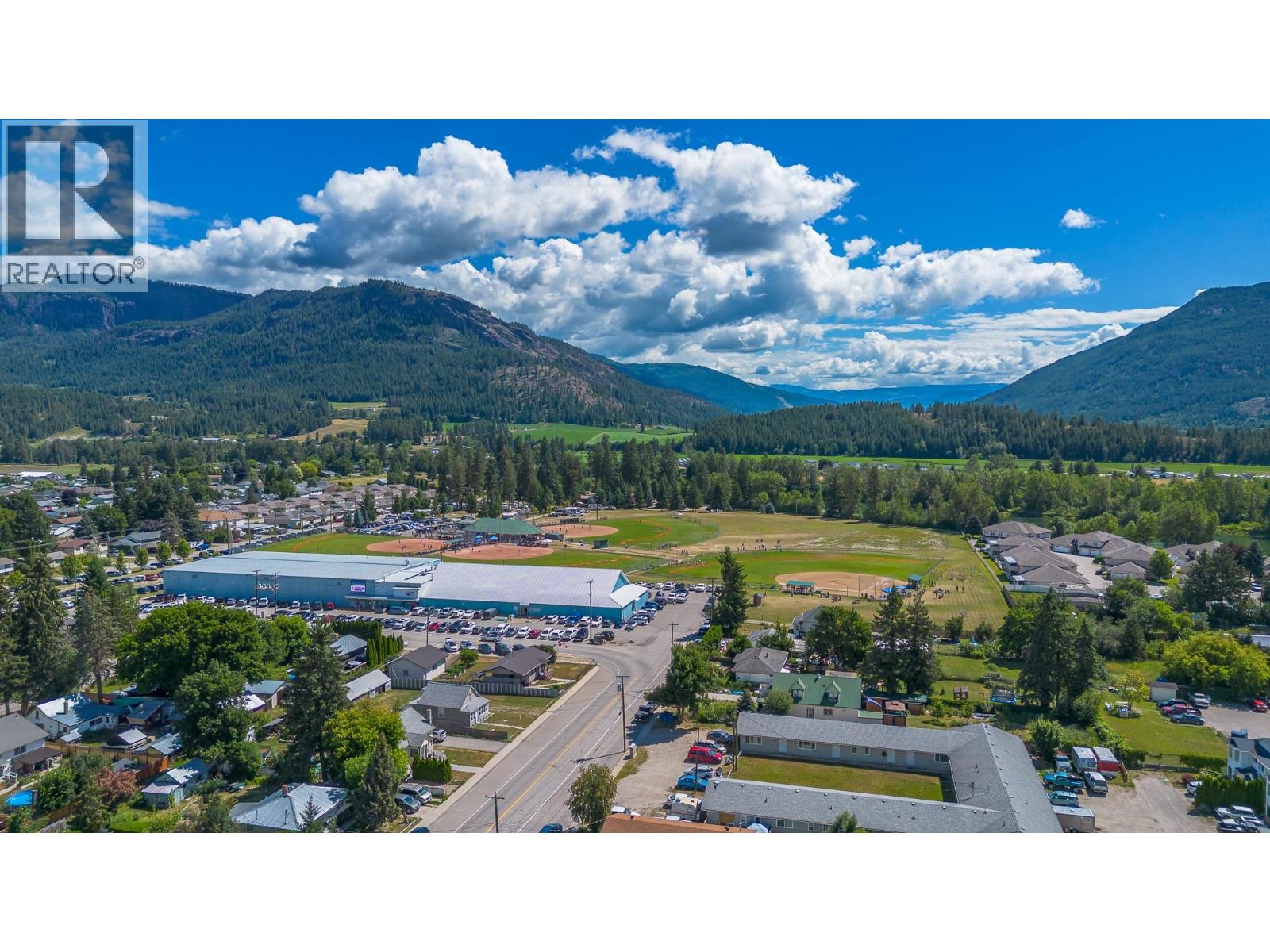 403 Howard Avenue - 56