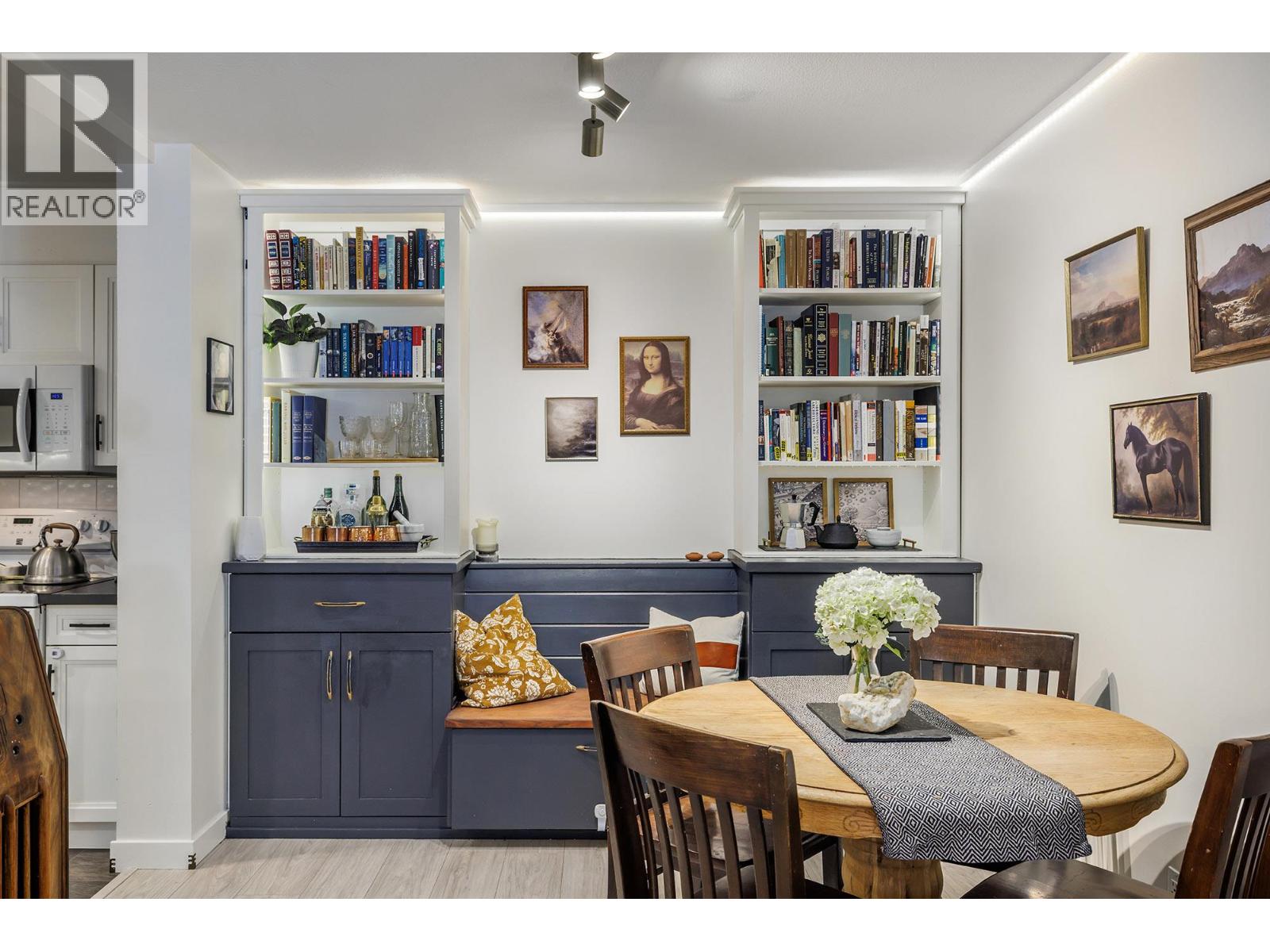#315 709 Houghton Road - 5
