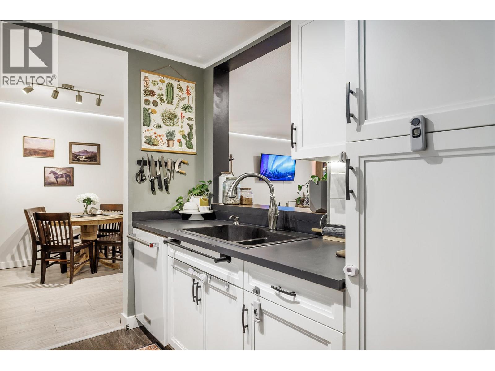 #315 709 Houghton Road - 7