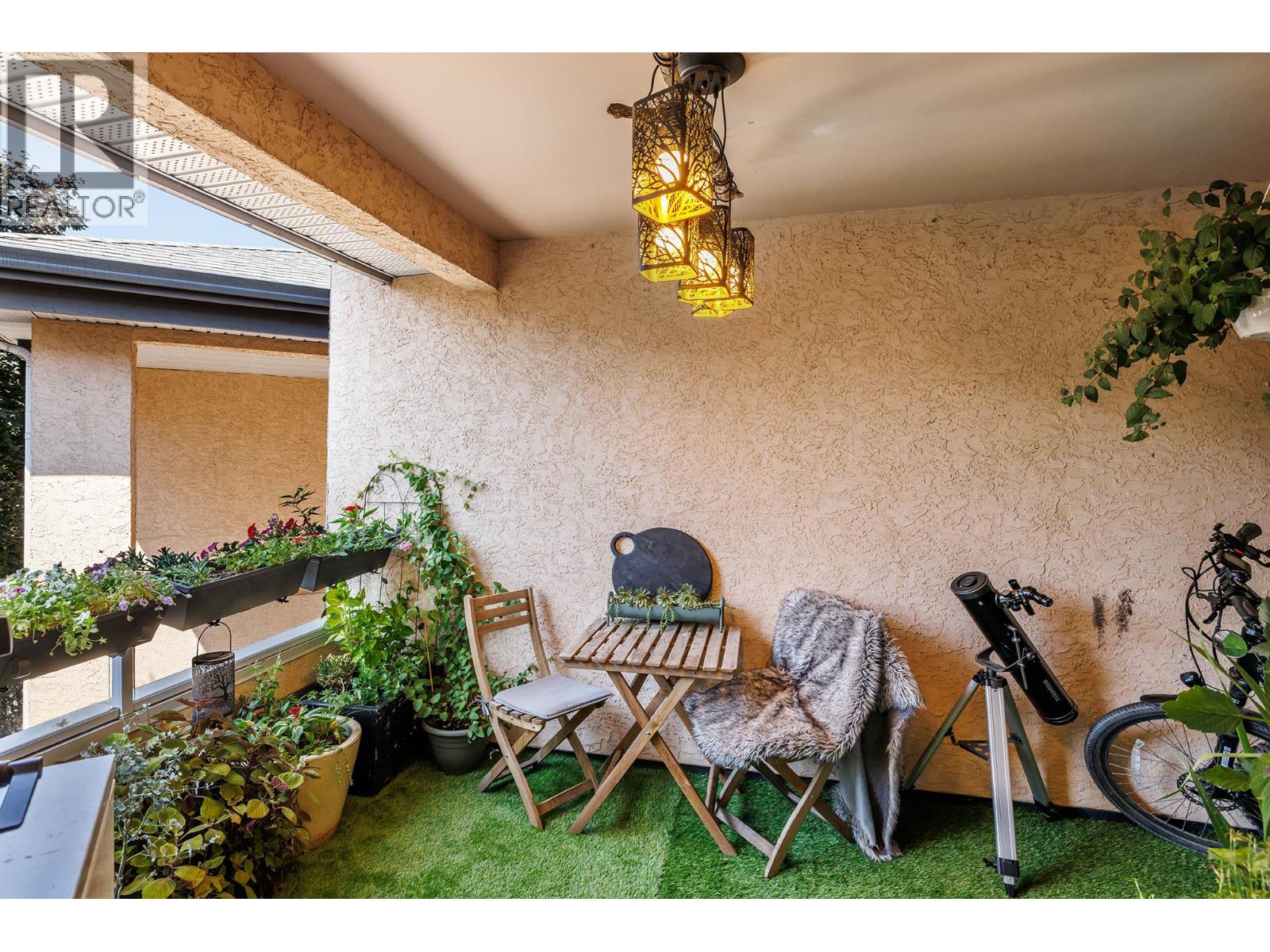 #315 709 Houghton Road - 13