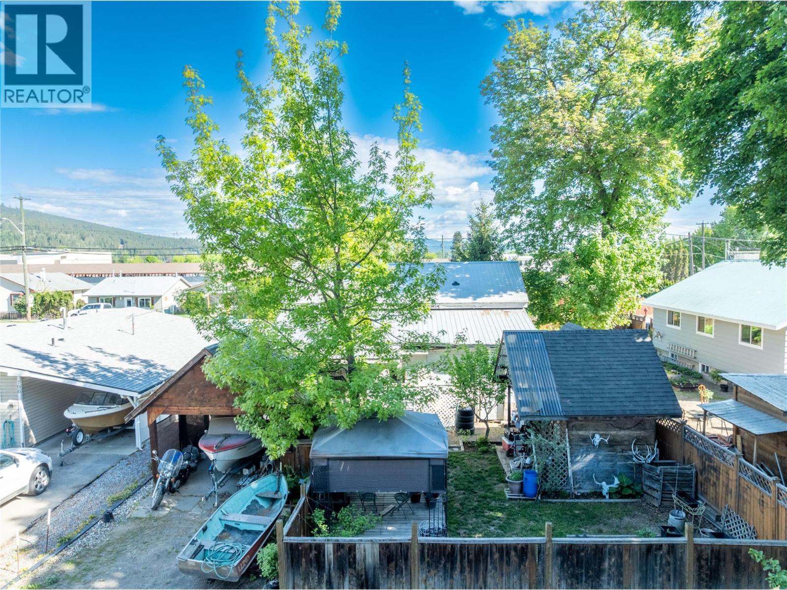  704 Knight Avenue, Enderby