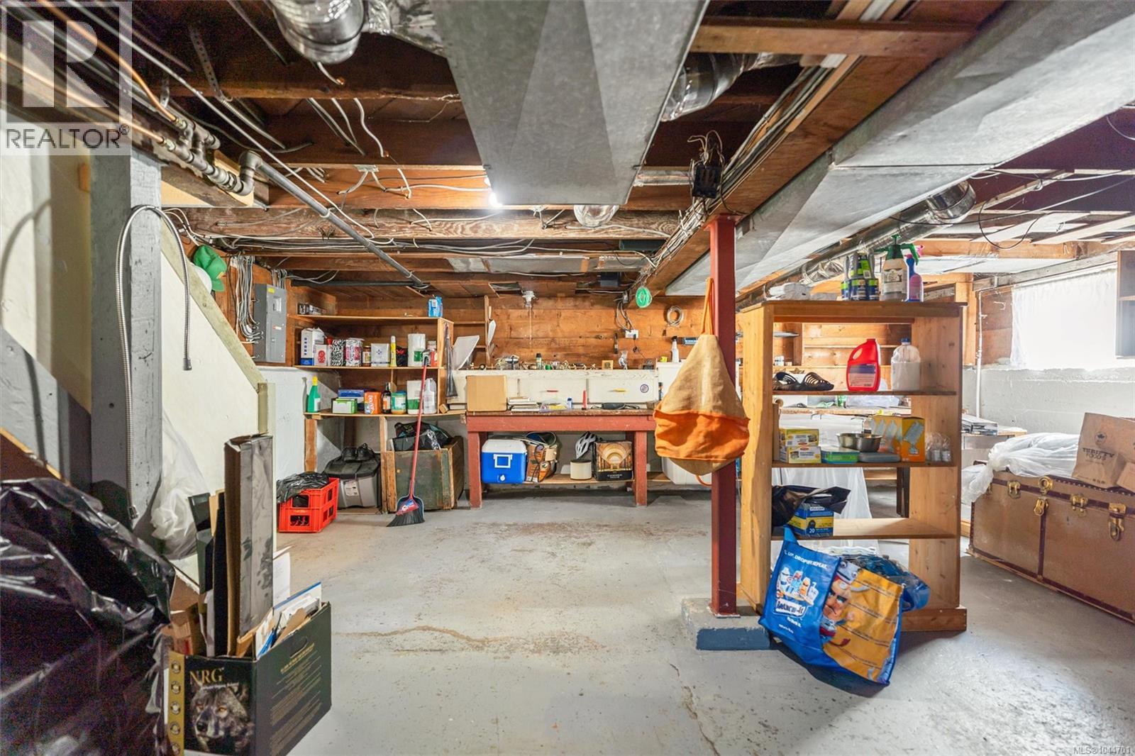 1456 Denman St - 23