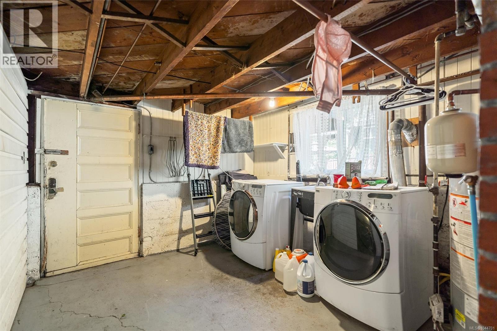 1456 Denman St - 26
