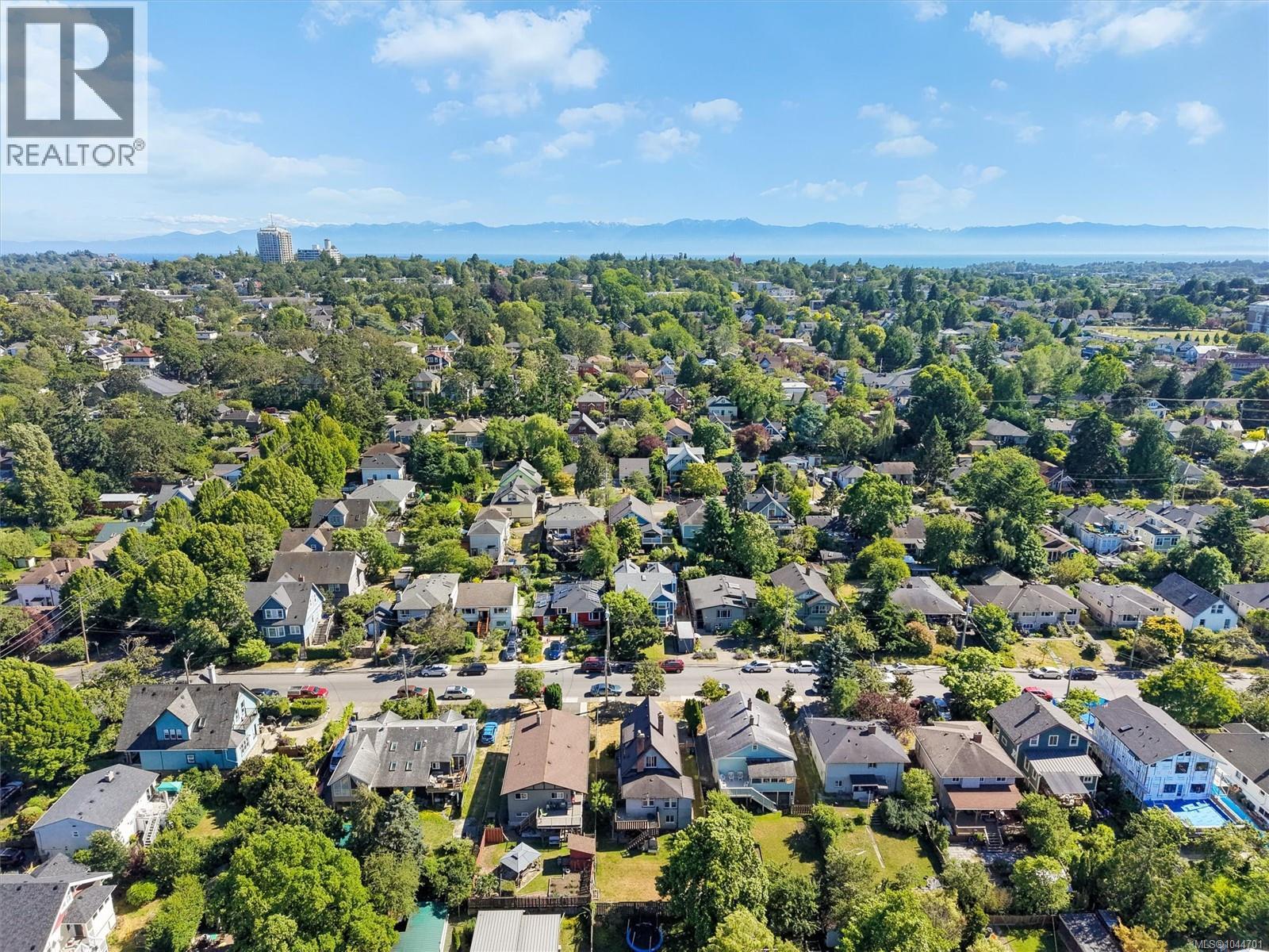 1456 Denman St - 36