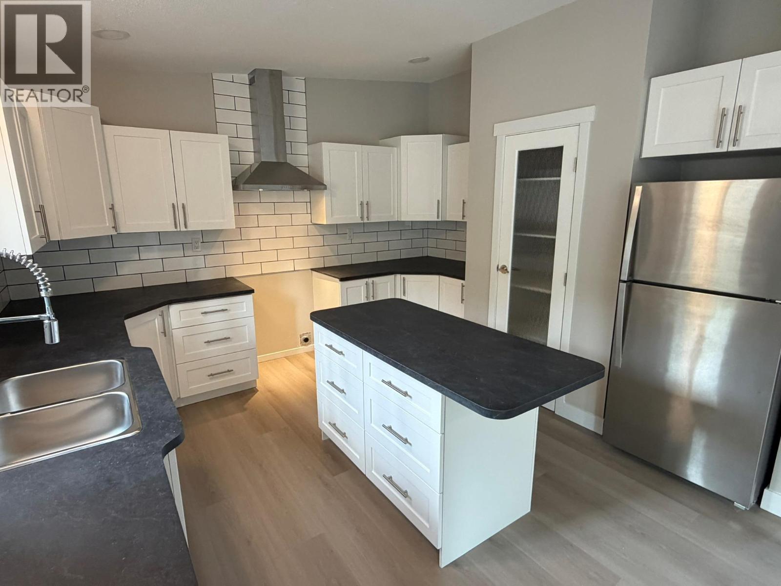 7932 Alpine Road - 4