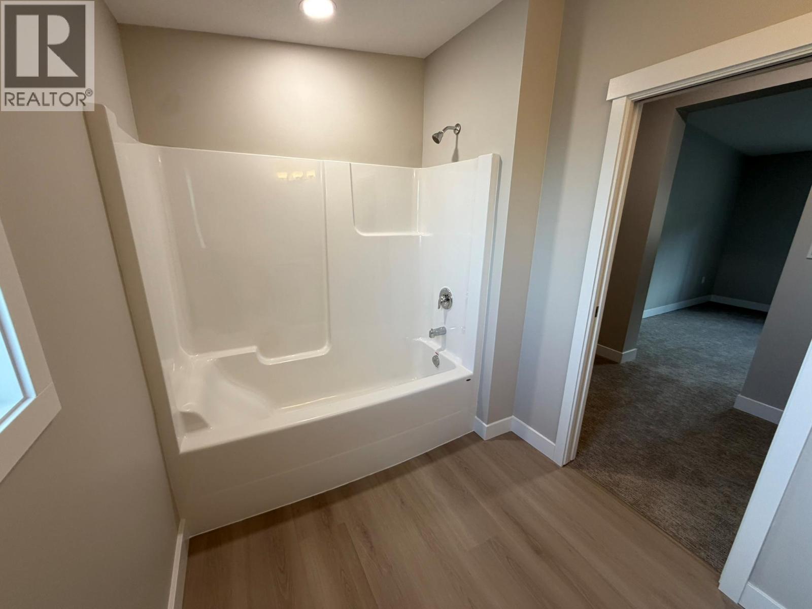 7932 Alpine Road, Kelowna