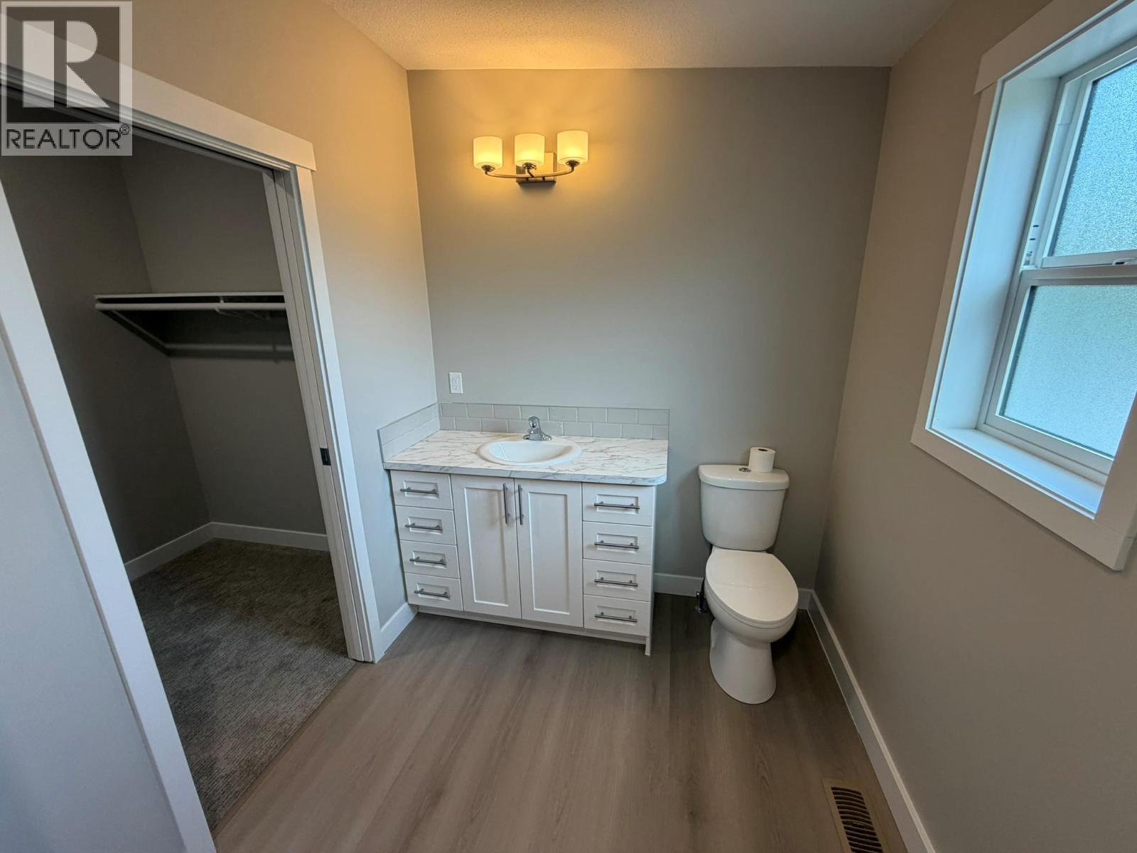 7932 Alpine Road - 23