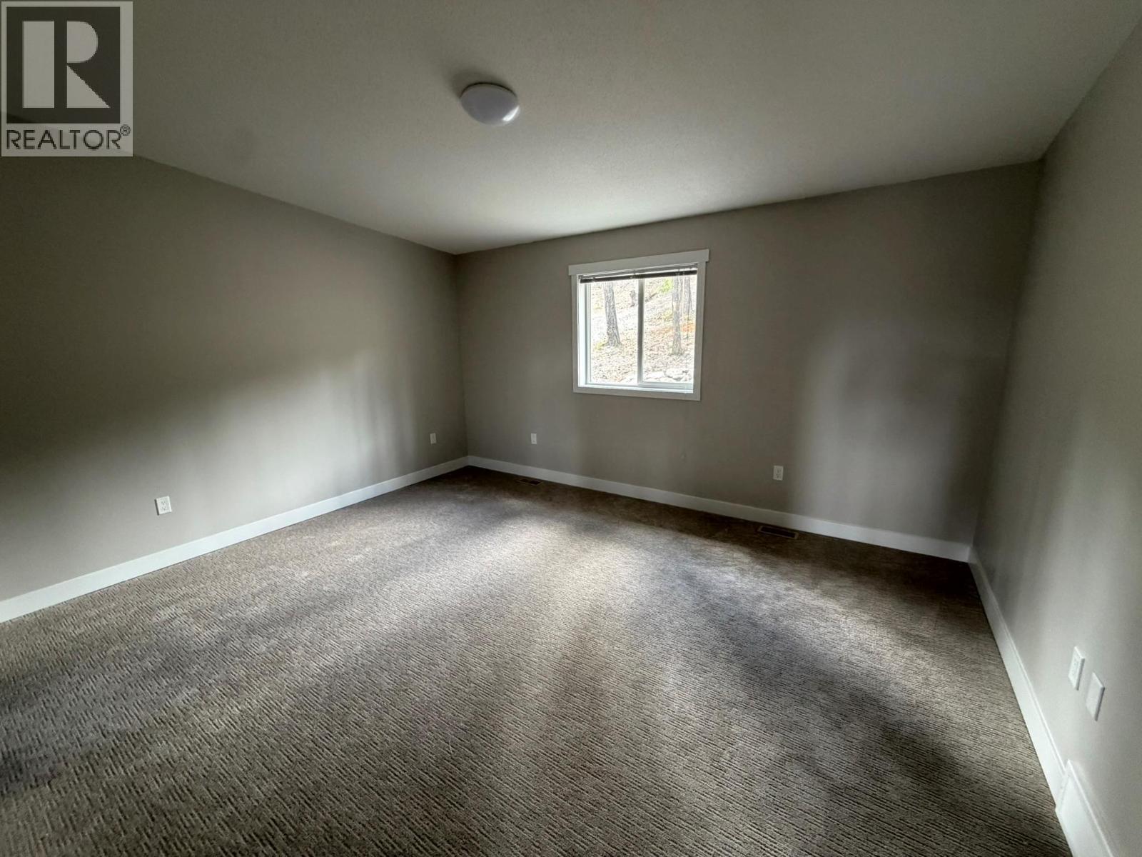 7932 Alpine Road, Kelowna