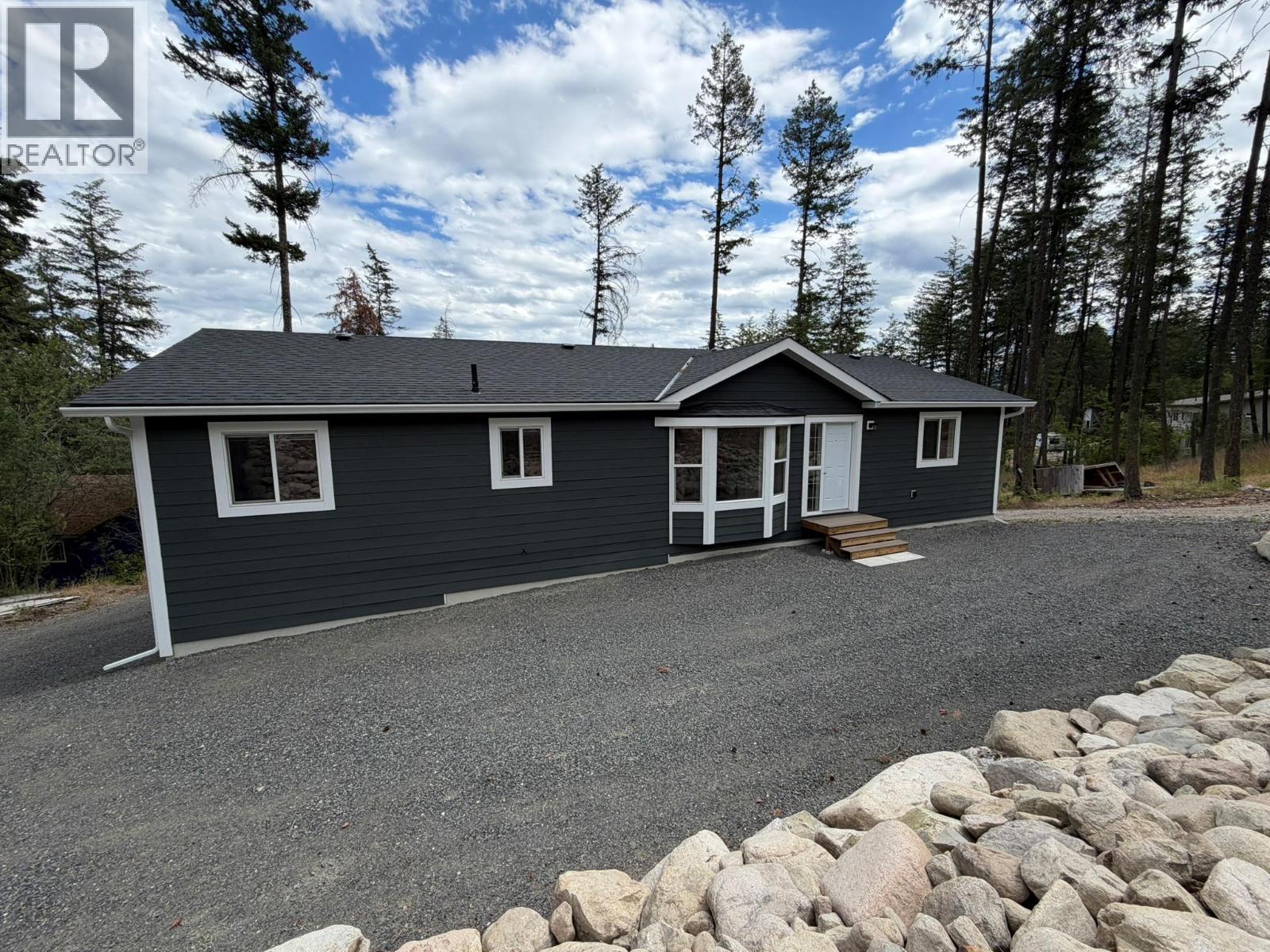 7932 Alpine Road, Kelowna