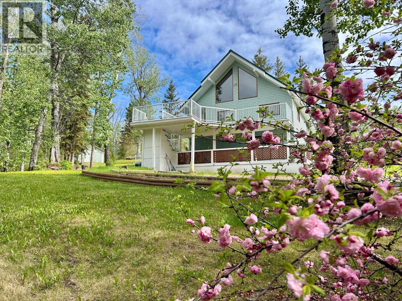 7524 VALLEYVIEW DRIVE, Fort Nelson — photo 3