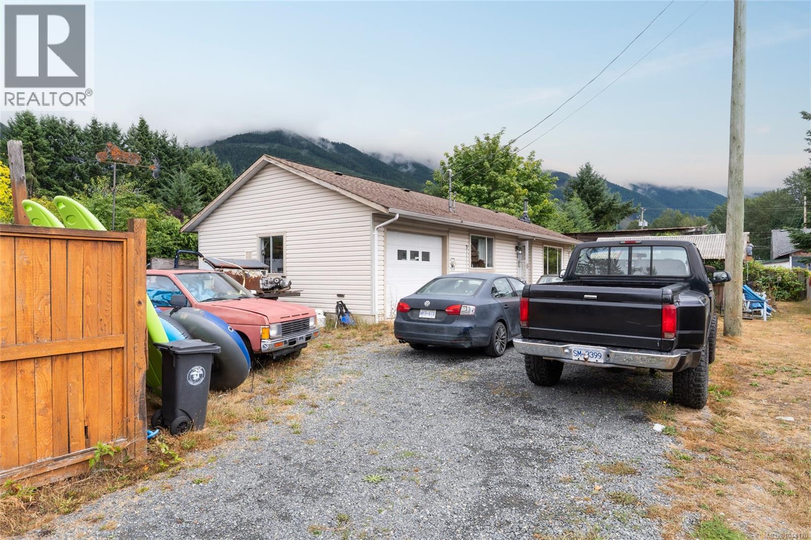 135 Macdonald Rd - Image 17
