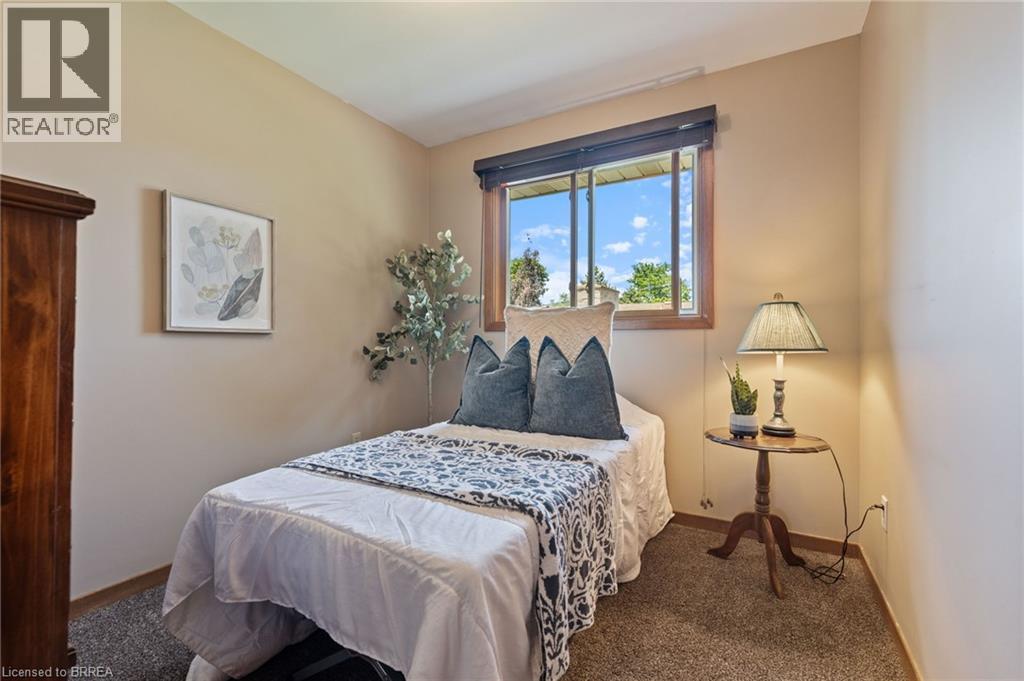 51 A LEE Avenue - 12