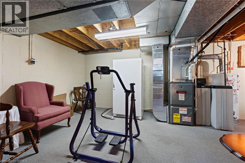 51 A LEE Avenue - 18