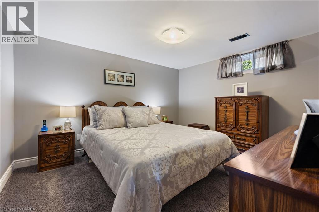 51 A LEE Avenue - 19
