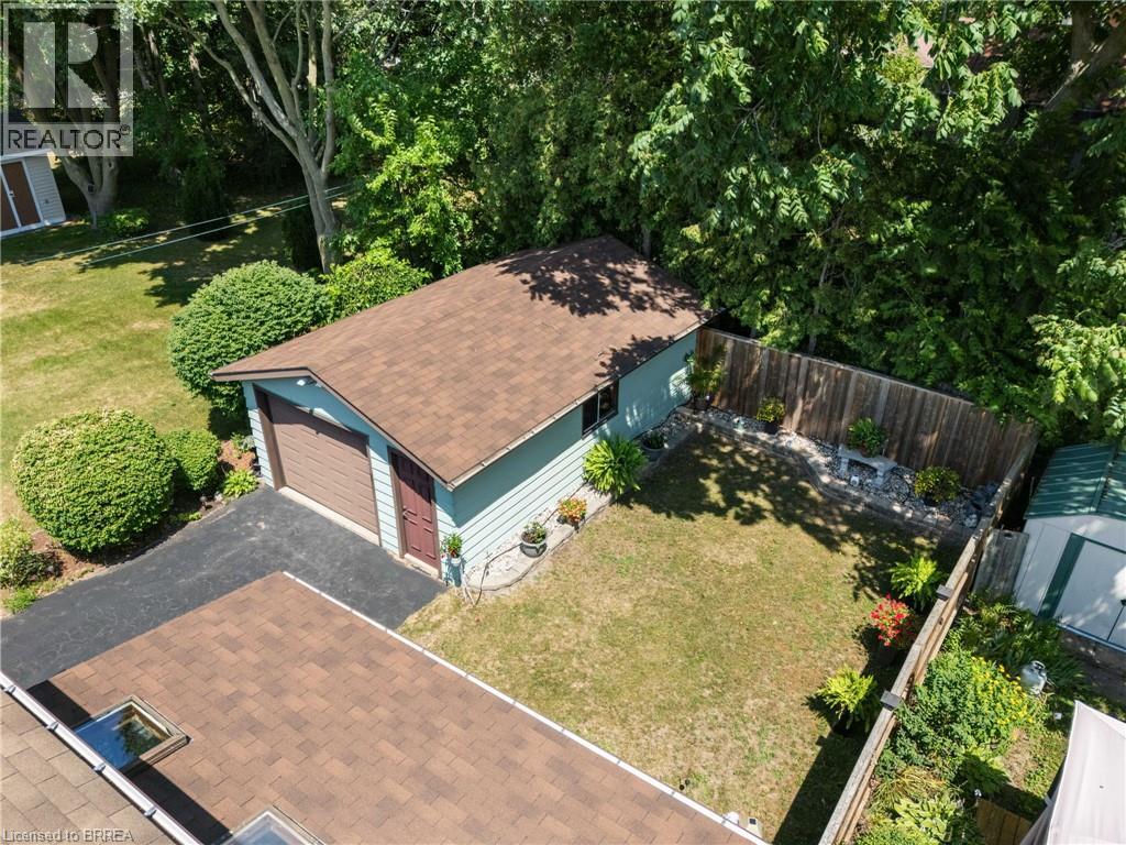 51 A LEE Avenue - 23