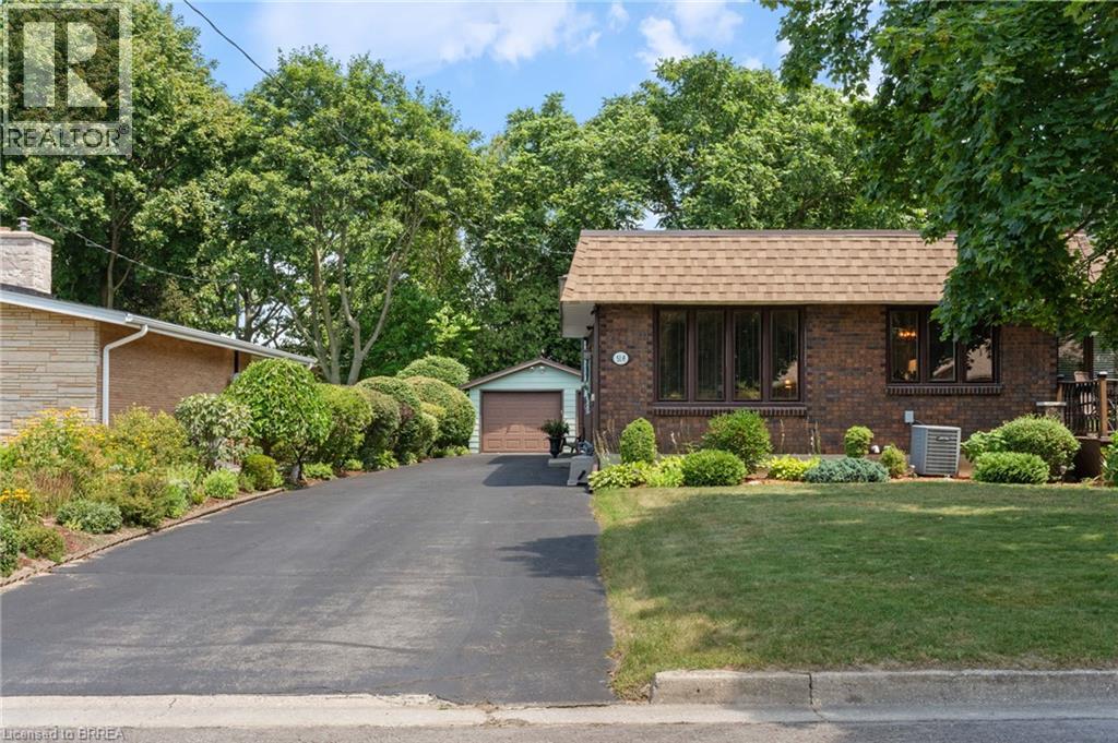 51 A LEE Avenue - 24