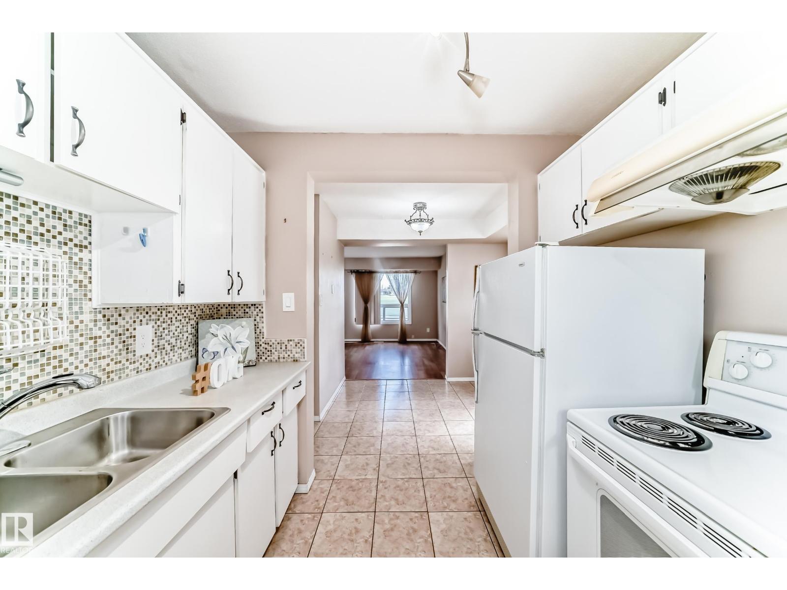 100 DICKINSFIELD CT NW - 11