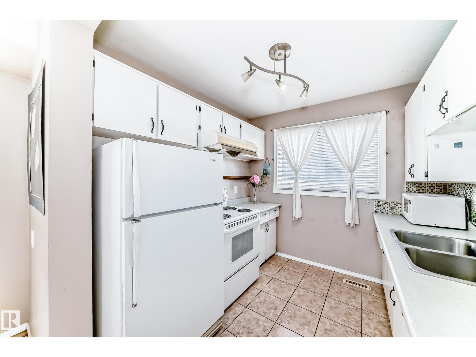 100 DICKINSFIELD CT NW - 13