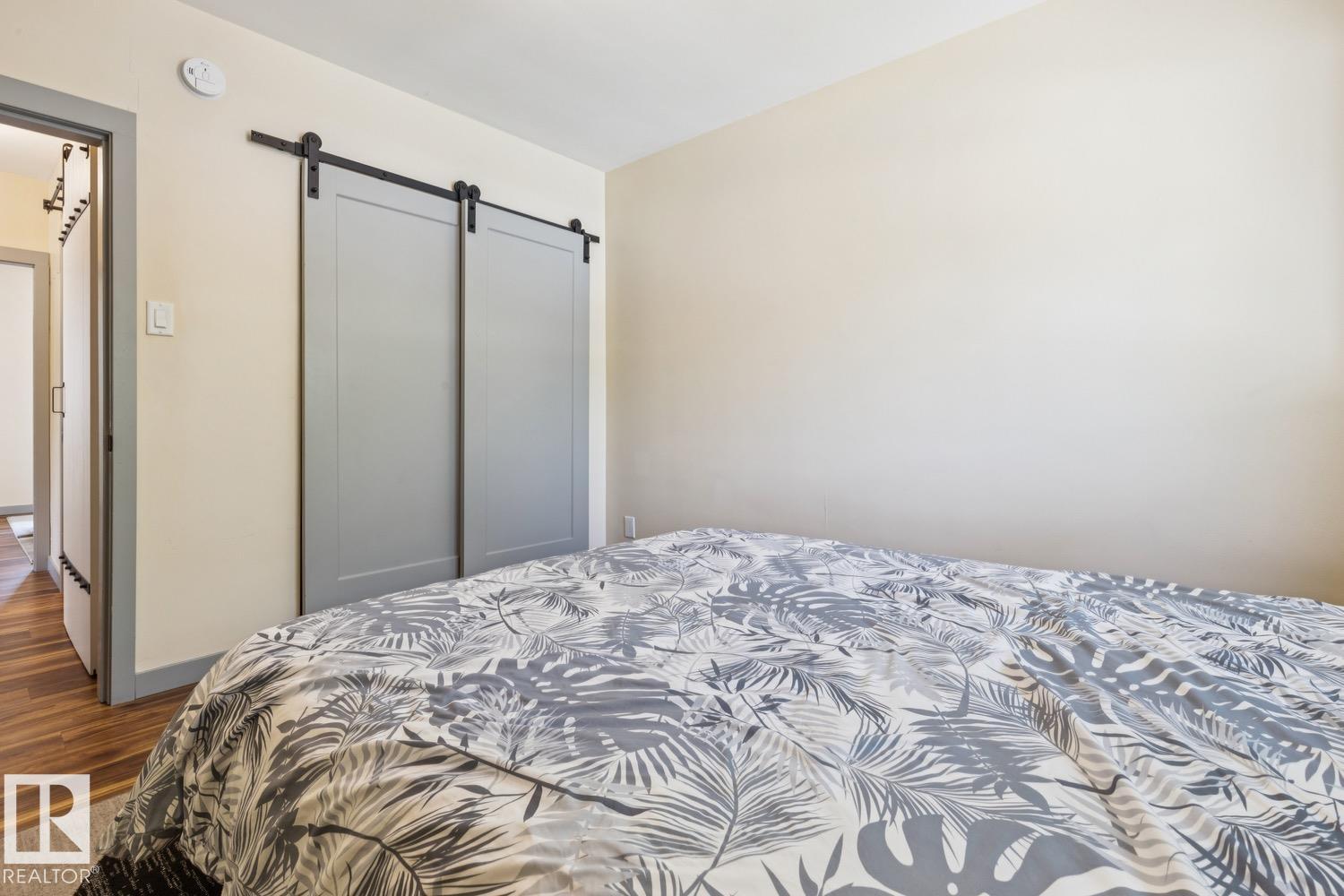 11625 83 ST NW - 18