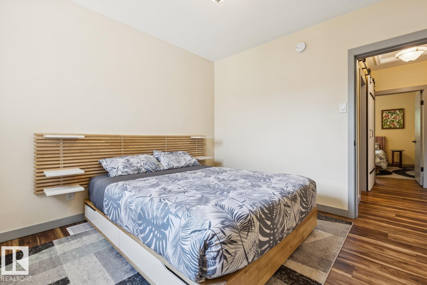 11625 83 ST NW - 23