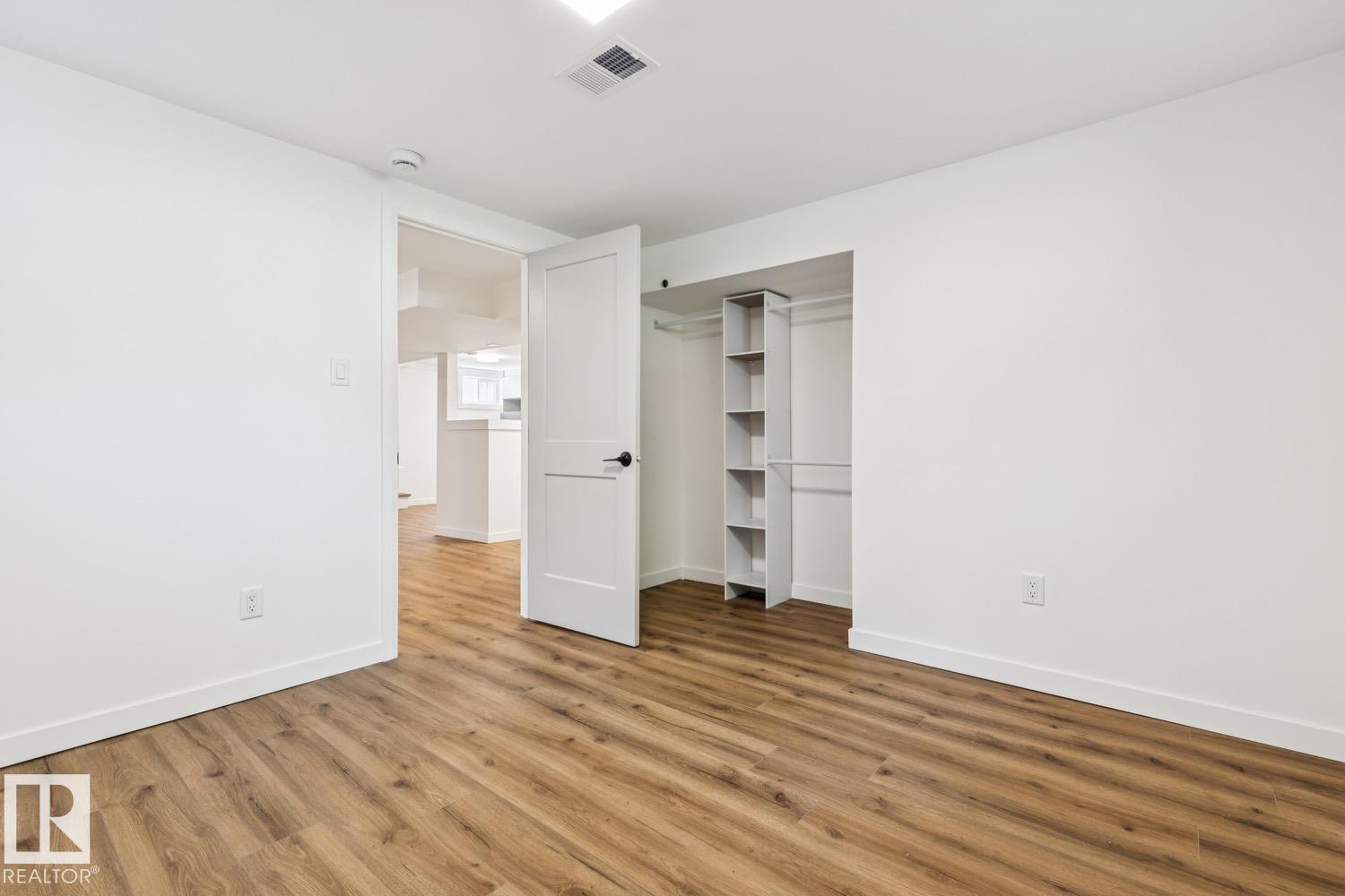 11625 83 ST NW - 33