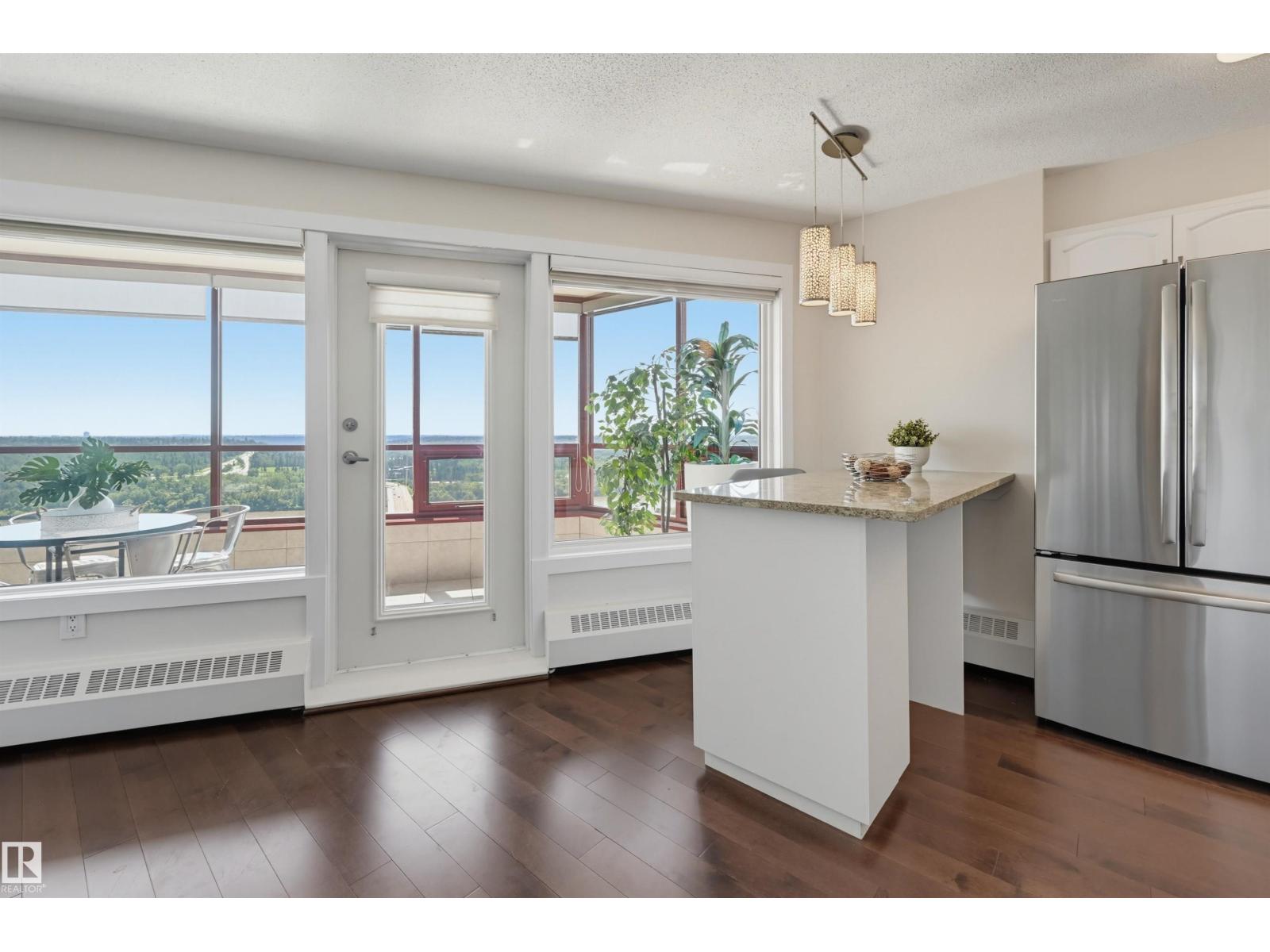 #1003 12319 JASPER AV NW - 12