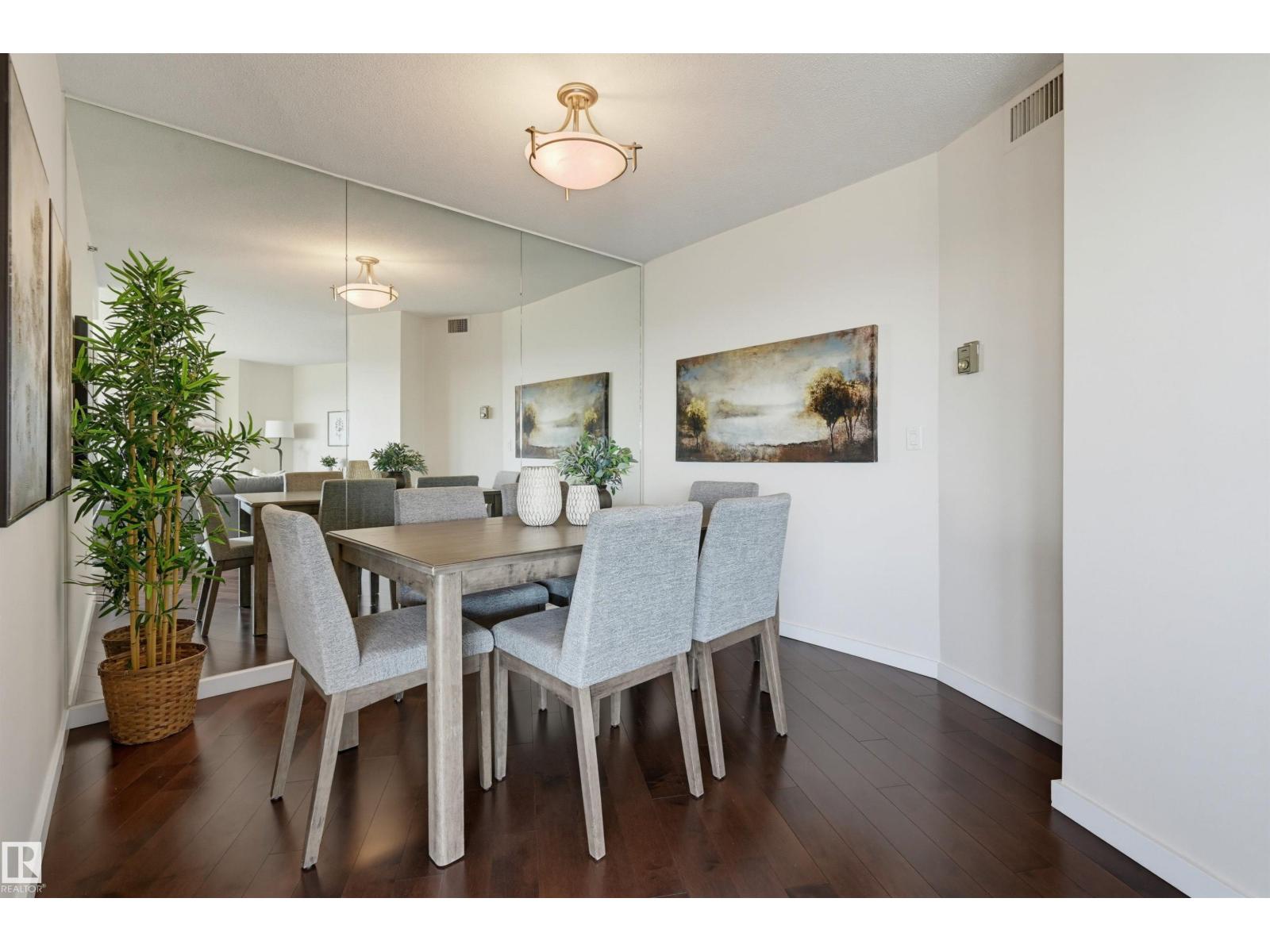 #1003 12319 JASPER AV NW - 13