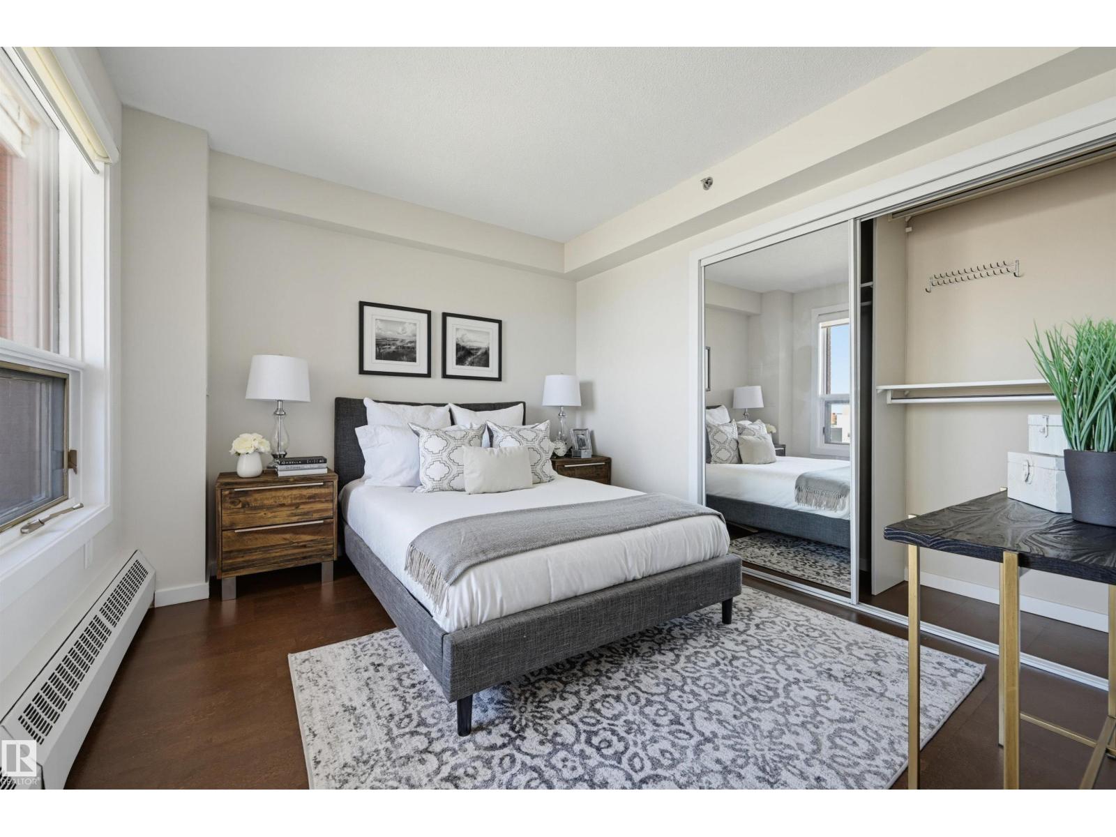 #1003 12319 JASPER AV NW - 23
