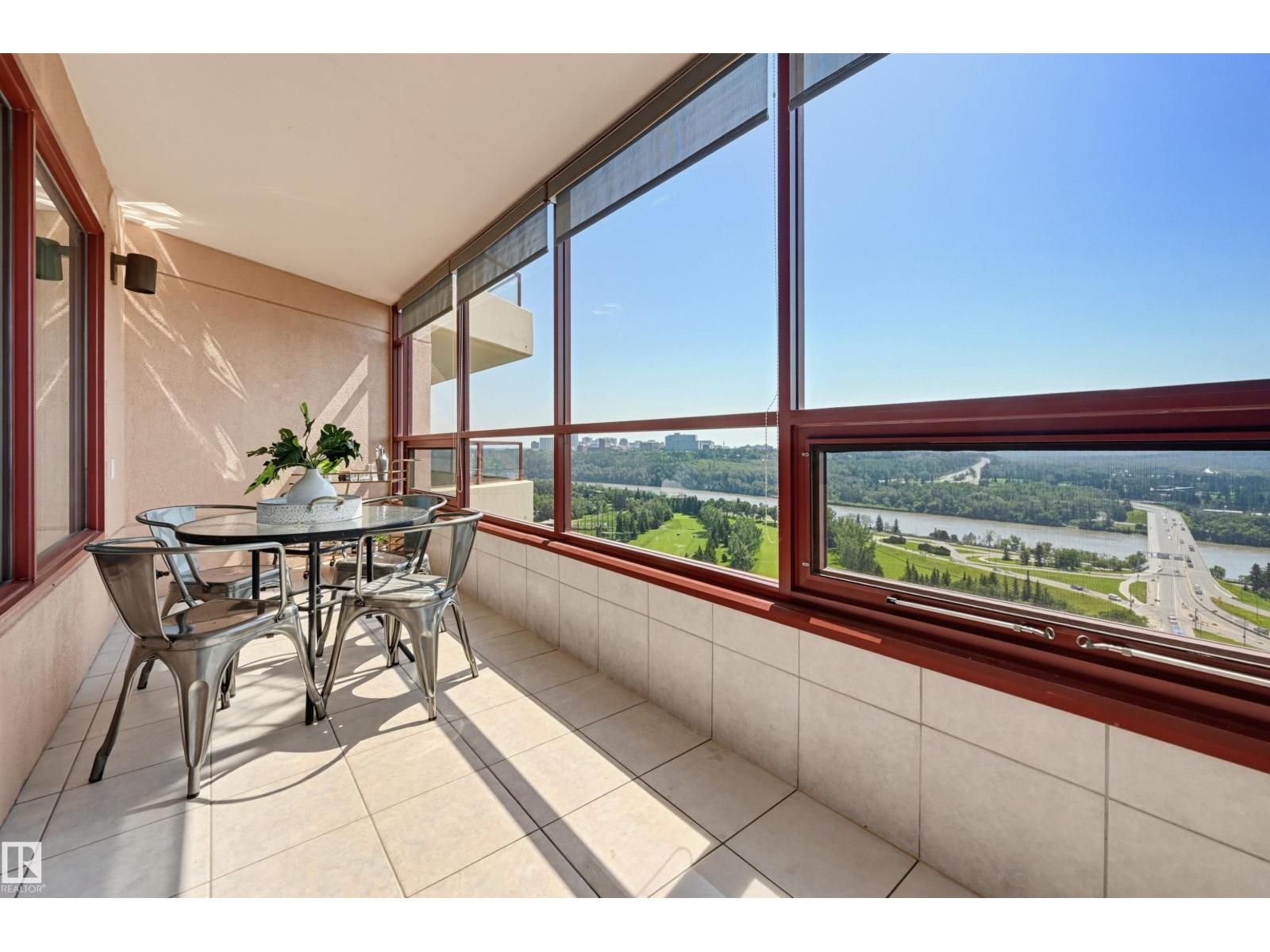 #1003 12319 JASPER AV NW - 31