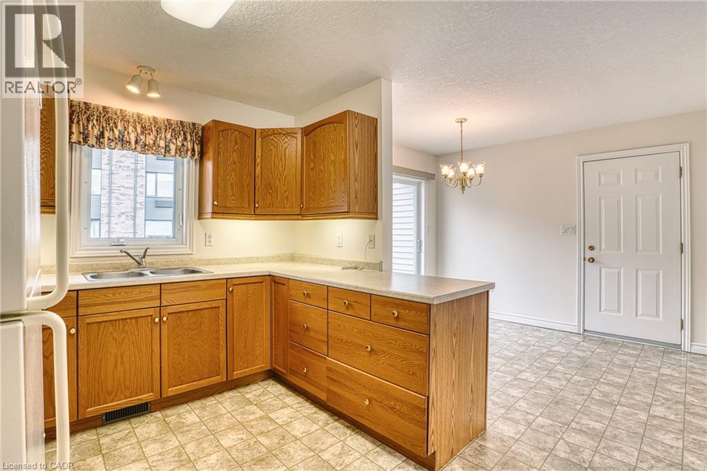 #14 750 NELSON Avenue S - 17