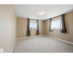 1590 Chapman Wy Sw, Edmonton, AB T6W0Z2 Photo 35