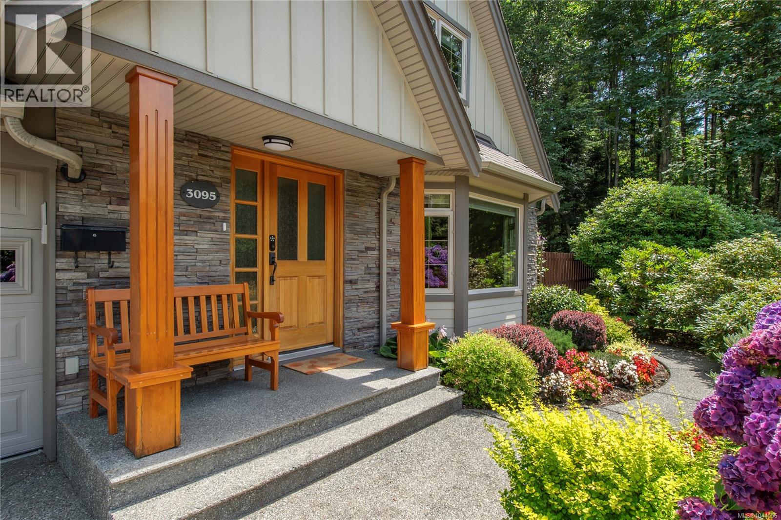 3095 Martin Rd - 9