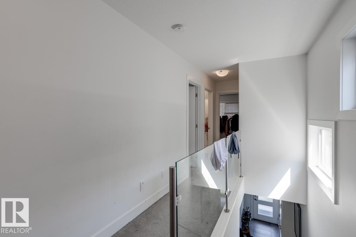 8722 150 ST NW - 16