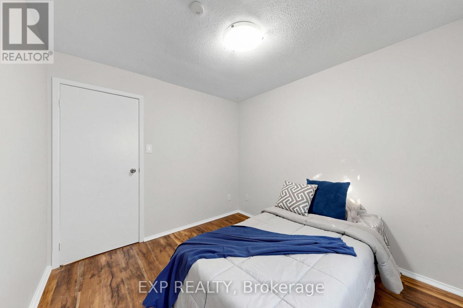 29 MIKADO CRESCENT N - Image 26