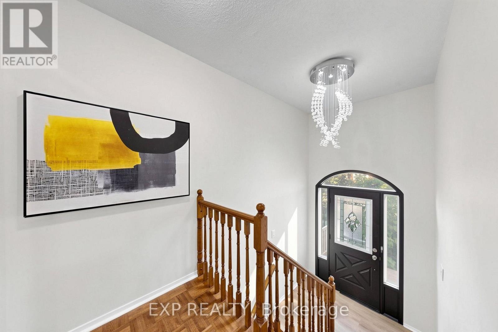 29 MIKADO CRESCENT N - Image 28