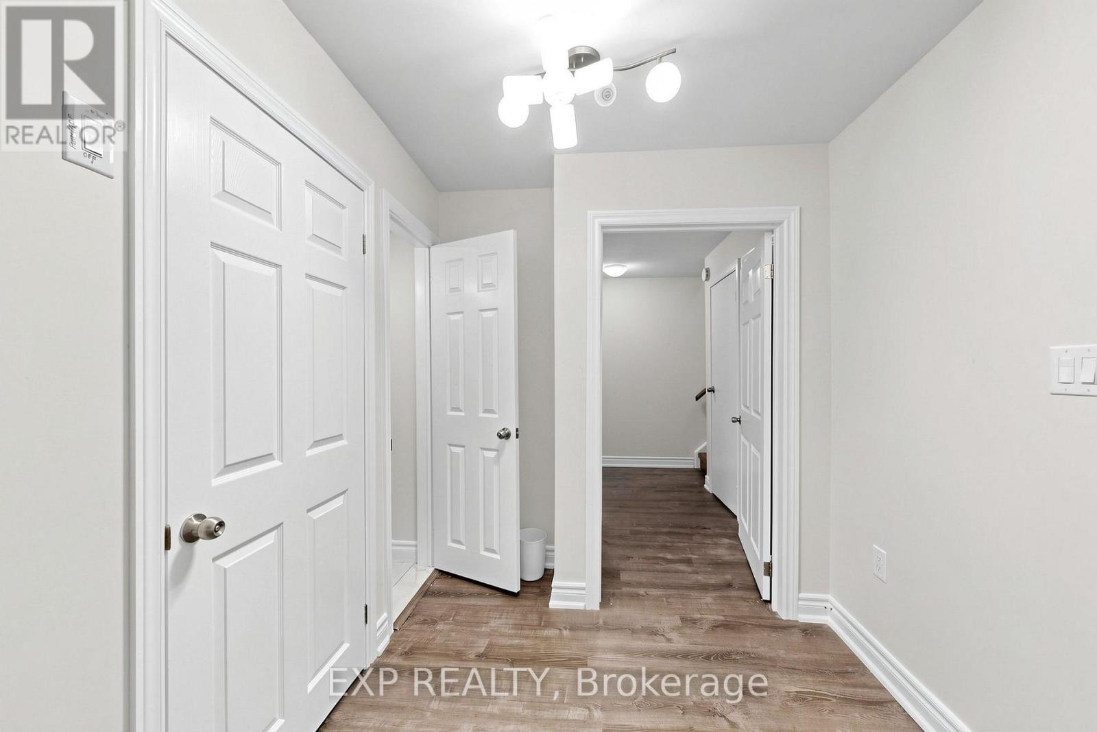 29 MIKADO CRESCENT N - Image 35