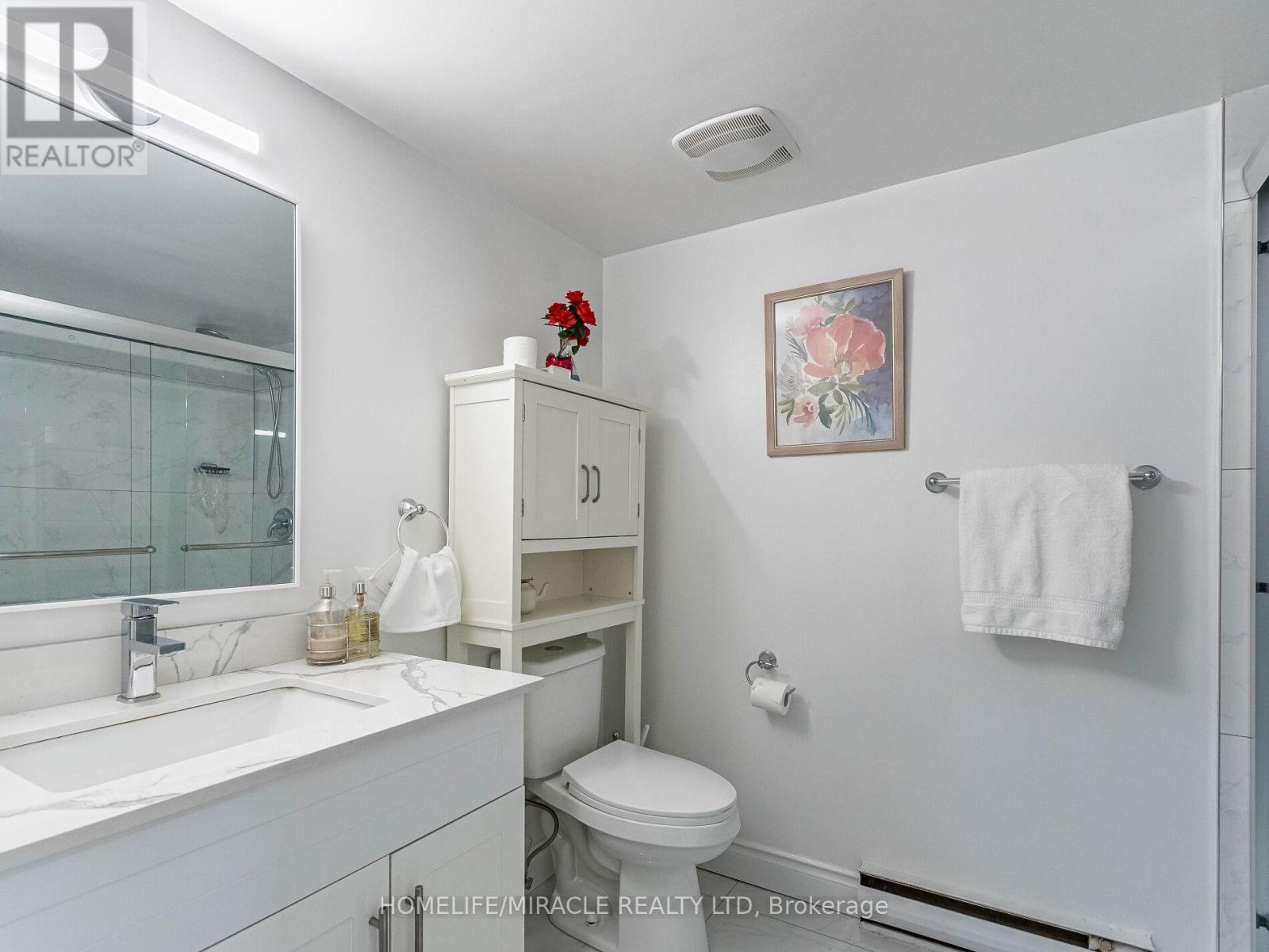 #124 180 MISSISSAUGA VALLEY BOULEVARD - 25