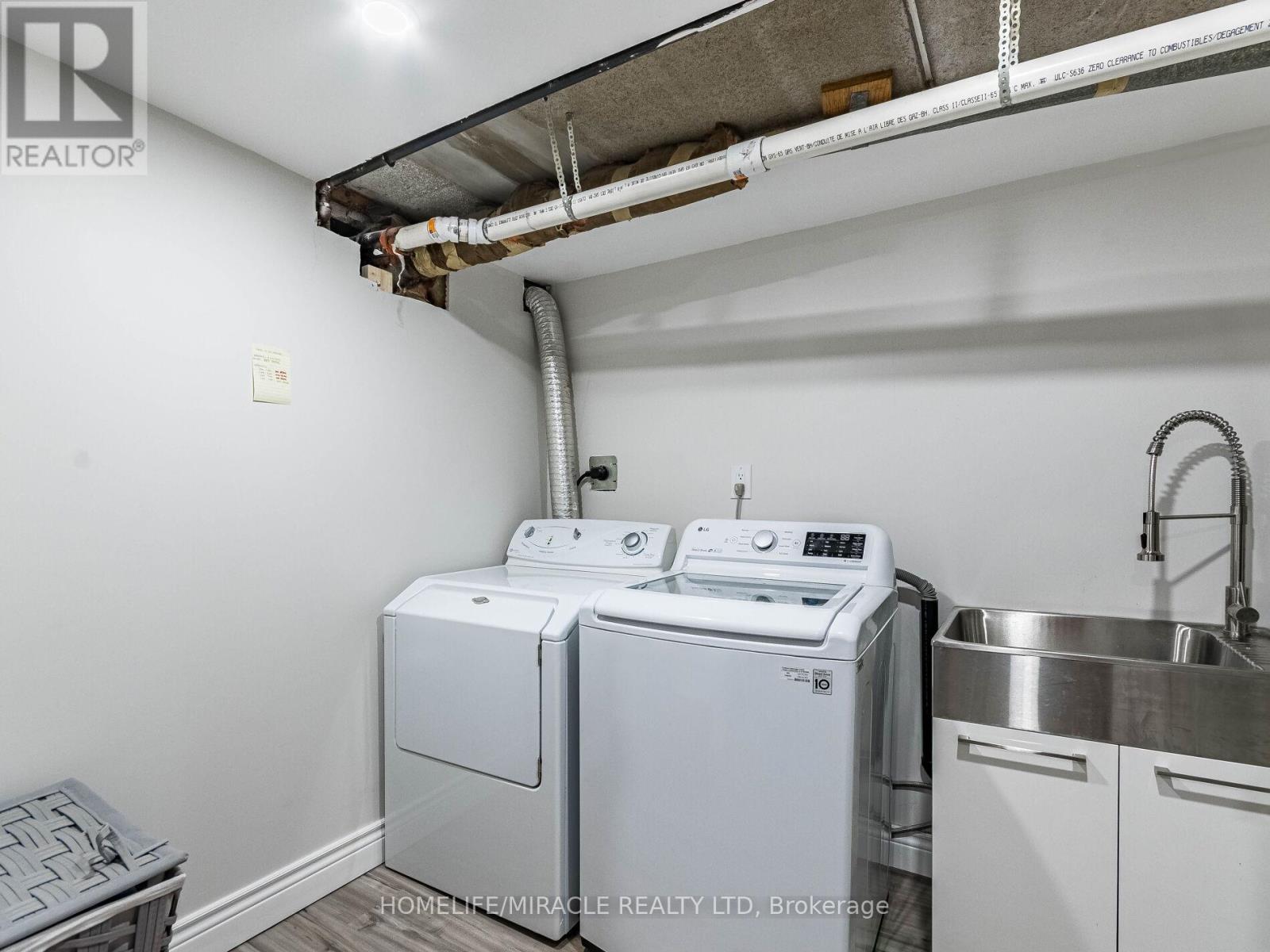 #124 180 MISSISSAUGA VALLEY BOULEVARD - 34