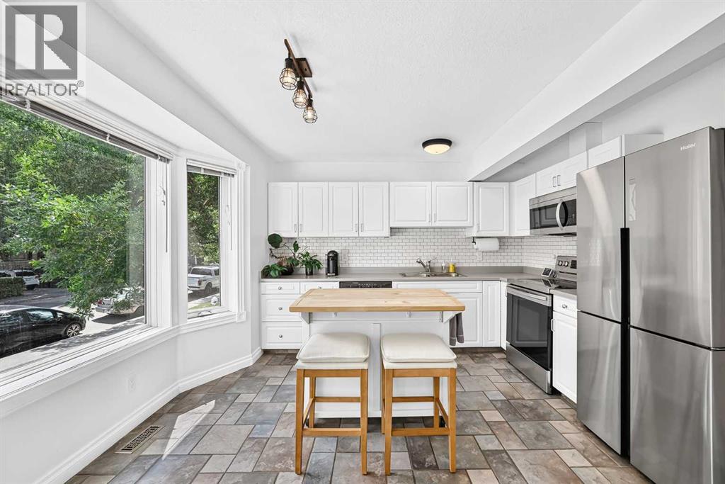 357 Regal Park NE - 13
