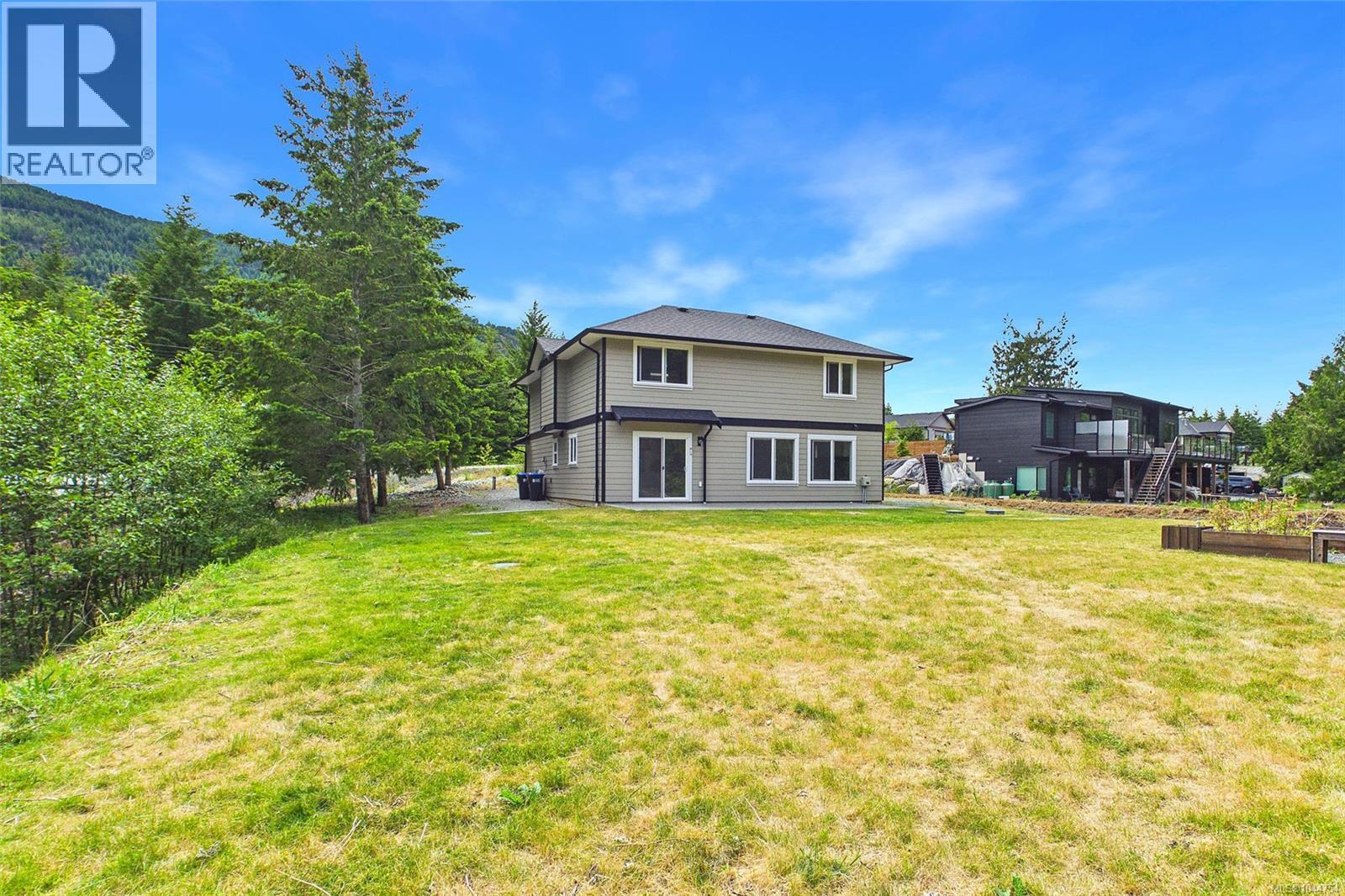 3030 Gregson Rd - 45