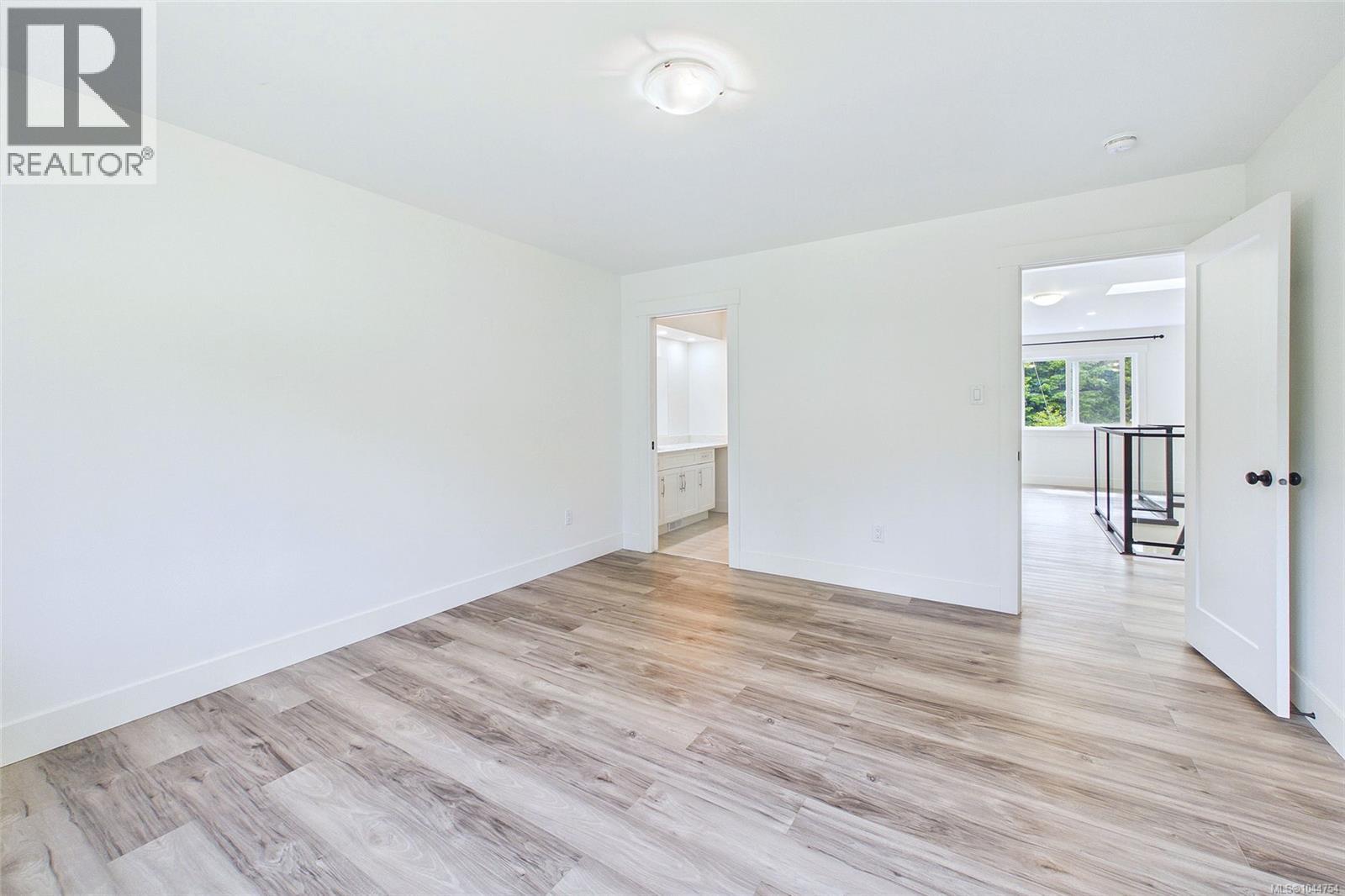 3030 Gregson Rd - 36