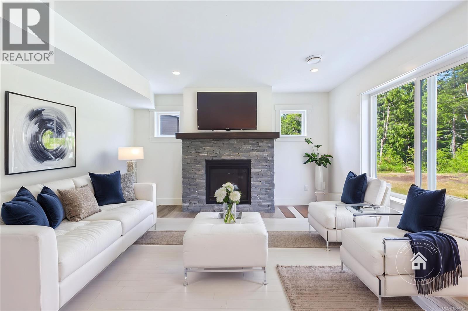 3030 Gregson Rd - Image 18