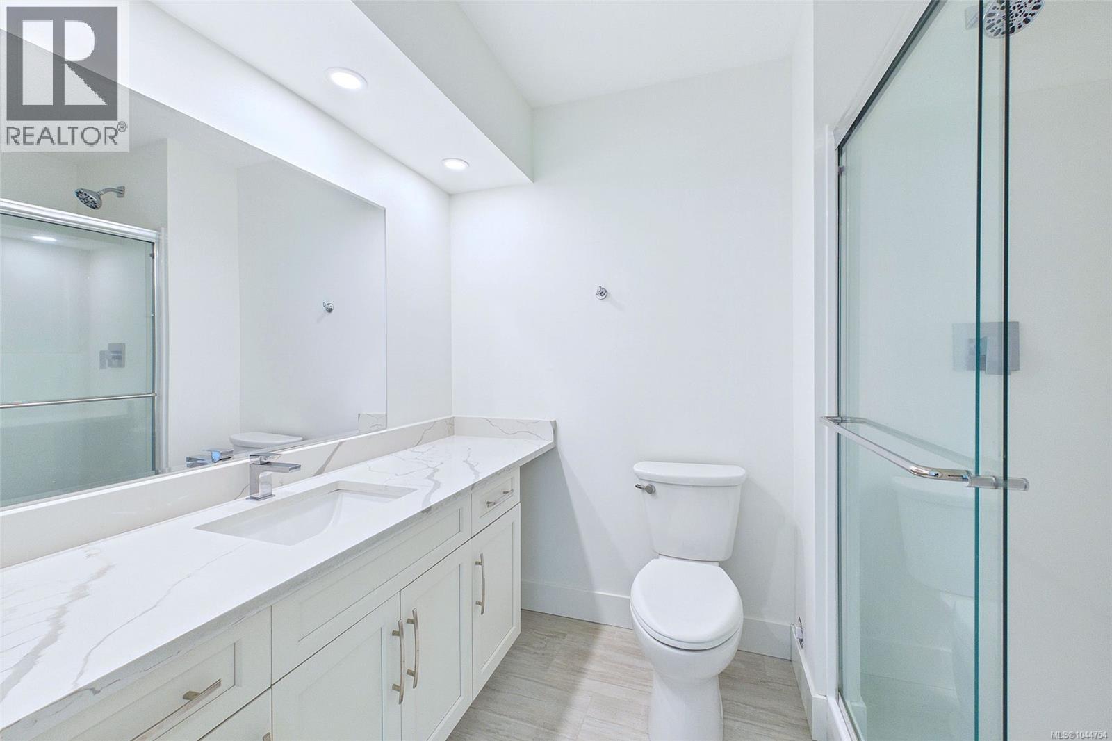 3030 Gregson Rd - 38