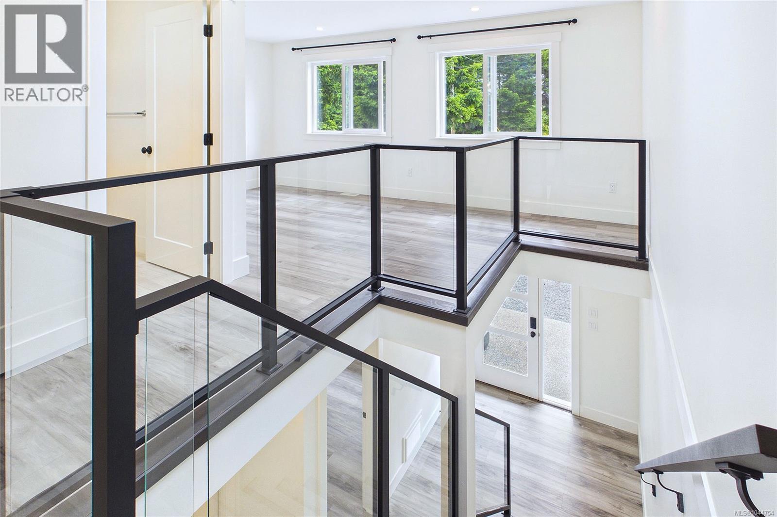 3030 Gregson Rd - 24