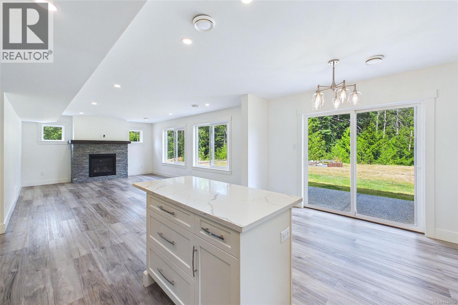 3030 Gregson Rd - 15